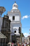 Один из католических храмов в Кито.