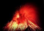 Вулкан Tungurahua. Знаменитое фото, запечатлевшее одно из самых красивых извержений